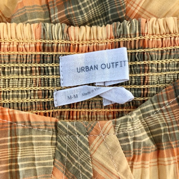 Urban Outfitters Lorelei Plaid Romper - Picture 4 of 5